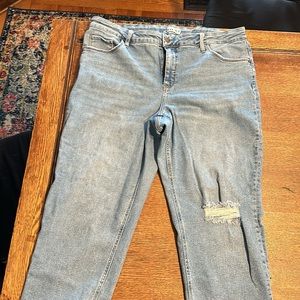 Ava & Viv crop relaxed fit jeans